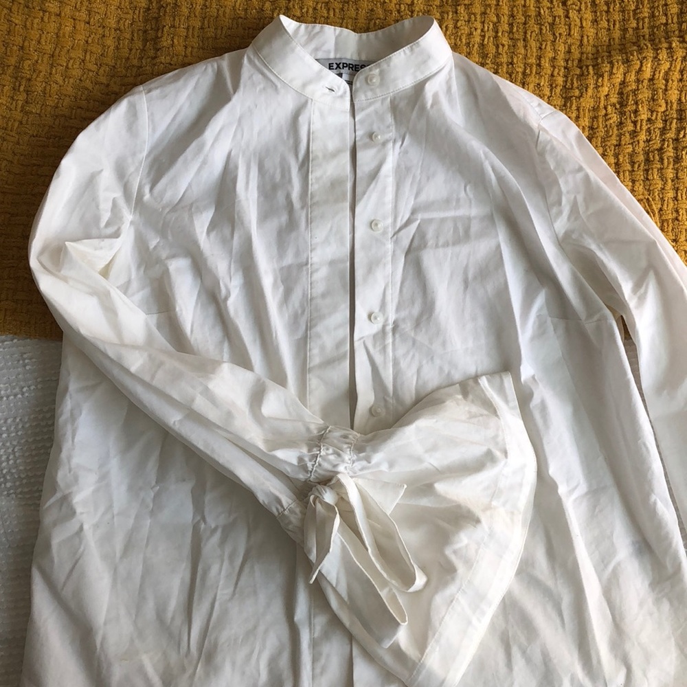 Button up white blouse